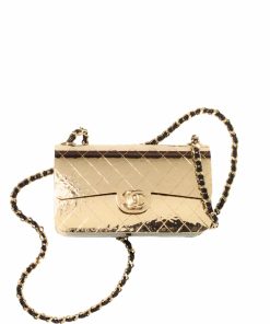 Alternative view of Chanel Flap Bag Gold Metal 18Cm