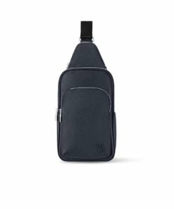 Alternative view of Louis Vuitton Avenue Nm Crossbody Bag Black 31Cm M30971