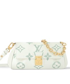 Louis Vuitton Favorite Bicolor Monogram Latte And Matcha 24Cm M46842