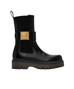 Valentino Garavani One Stud Beatle Boot In Calfskin Black